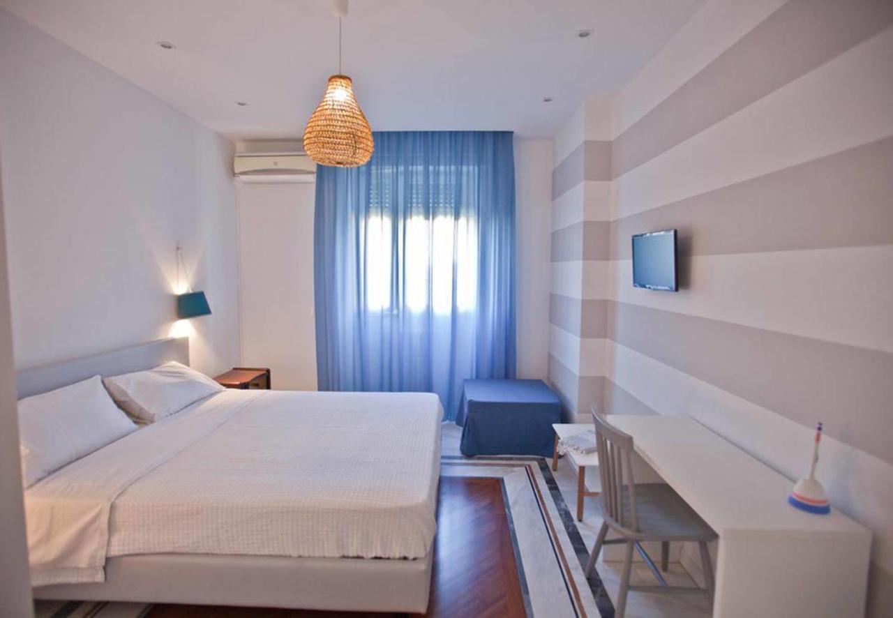 Casa Di Sabel Hotel เลชเช ภายนอก รูปภาพ