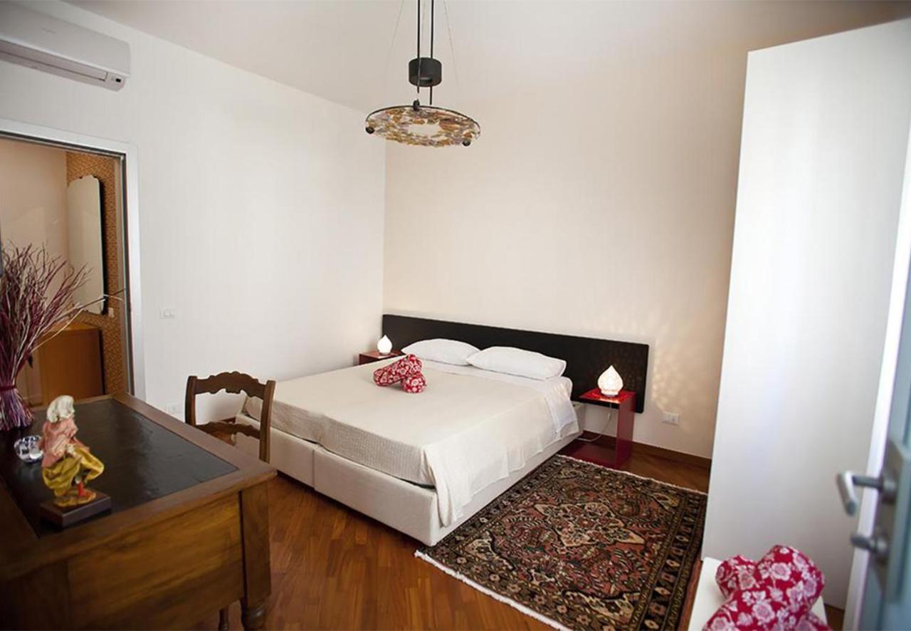 Casa Di Sabel Hotel เลชเช ภายนอก รูปภาพ